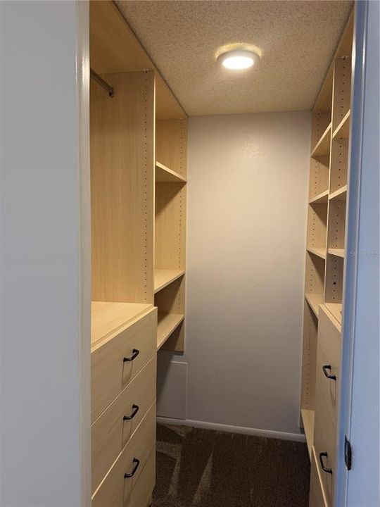For Rent: $2,500 (2 beds, 2 baths, 1280 Square Feet)