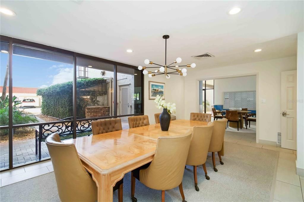 For Rent: $2,500 (2 beds, 2 baths, 1280 Square Feet)