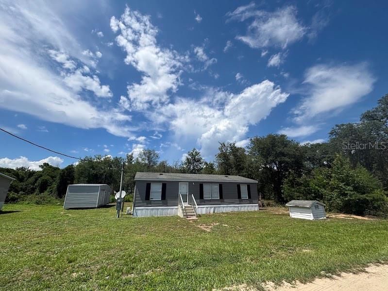 For Sale: $149,900 (3 beds, 2 baths, 920 Square Feet)