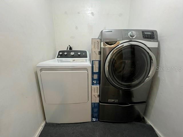 For Rent: $1,300 (2 beds, 2 baths, 1070 Square Feet)