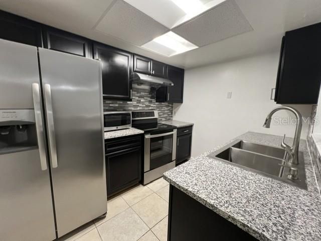 For Rent: $1,300 (2 beds, 2 baths, 1070 Square Feet)