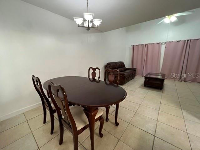 For Rent: $1,300 (2 beds, 2 baths, 1070 Square Feet)