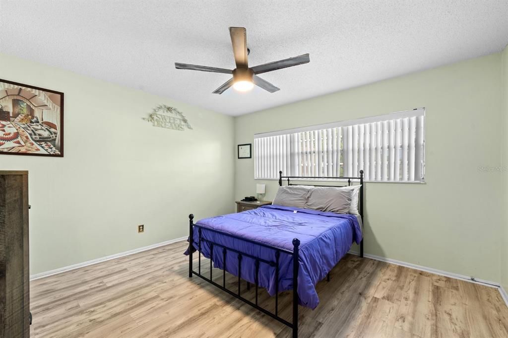 En Venta: $169,999 (2 camas, 2 baños, 1370 Pies cuadrados)