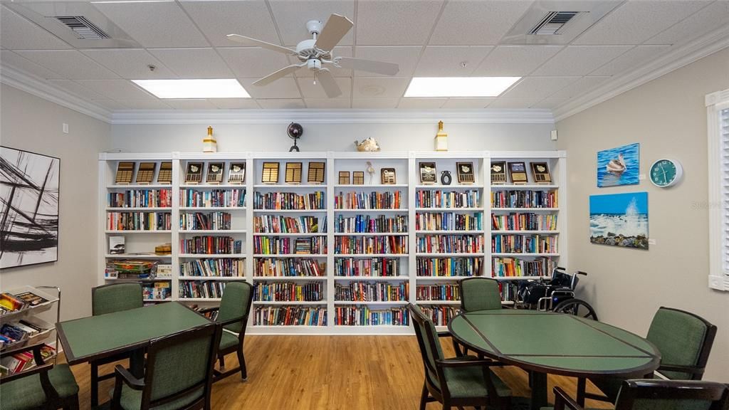 На продажу: $325,000 (2 спален, 2 ванн, 1617 Квадратных фут)