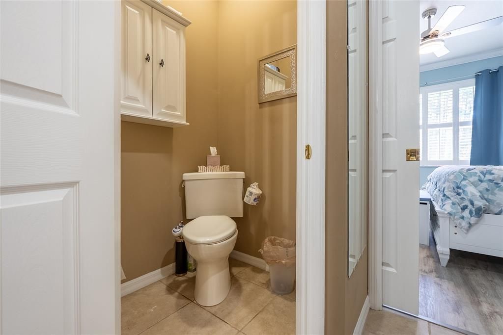 На продажу: $325,000 (2 спален, 2 ванн, 1617 Квадратных фут)