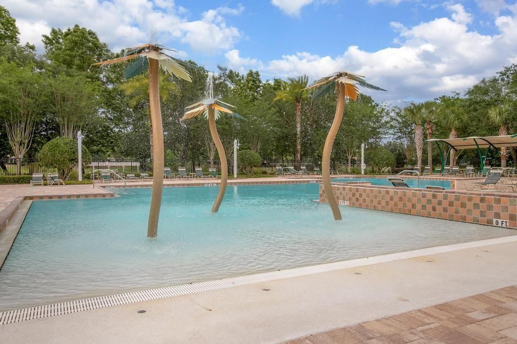 For Sale: $515,000 (3 beds, 3 baths, 2828 Square Feet)
