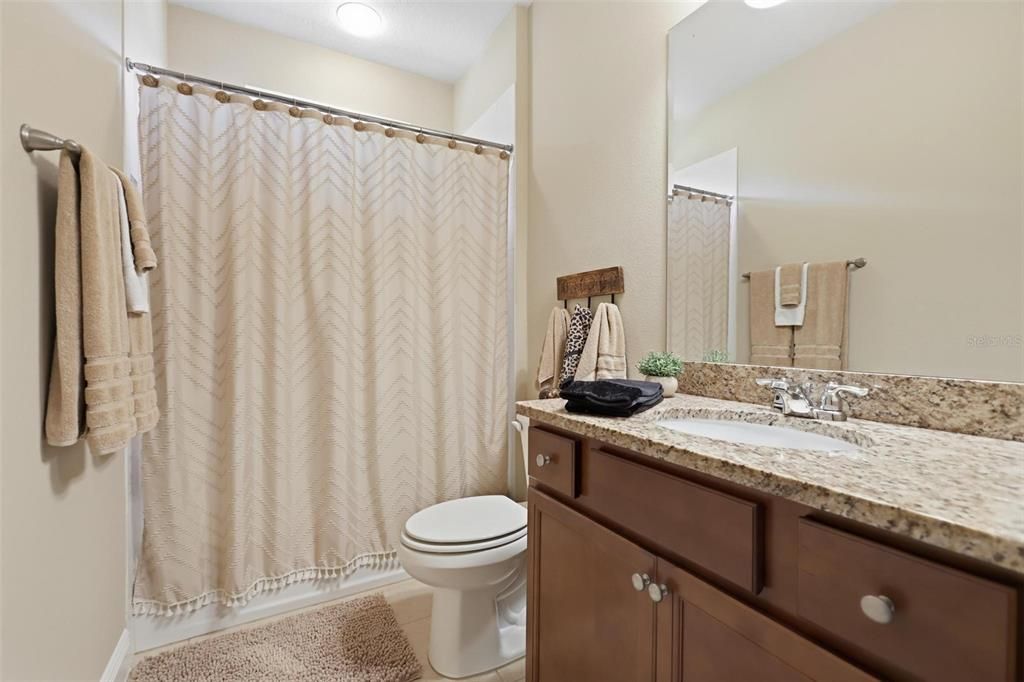 For Sale: $515,000 (3 beds, 3 baths, 2828 Square Feet)