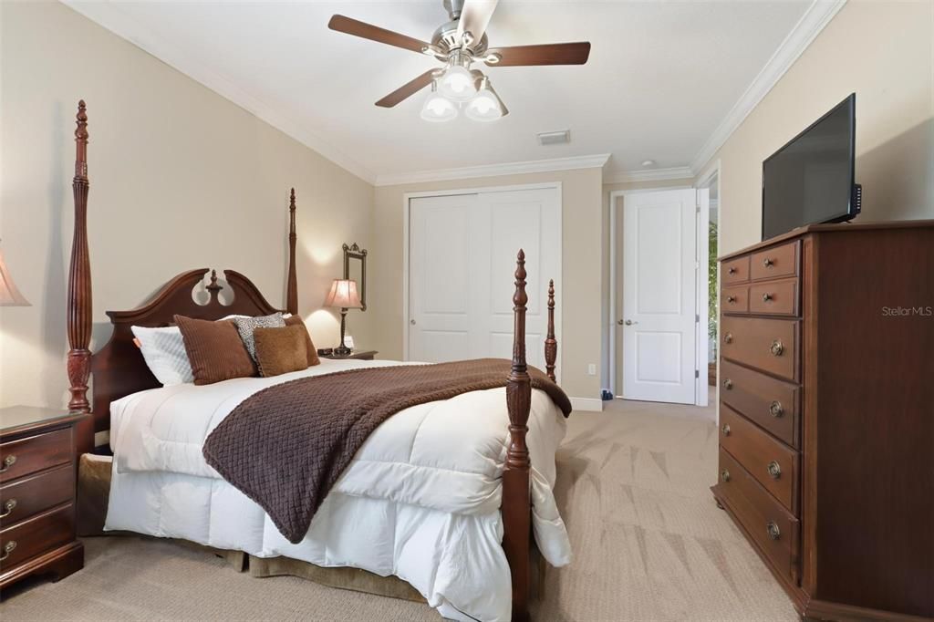 For Sale: $515,000 (3 beds, 3 baths, 2828 Square Feet)