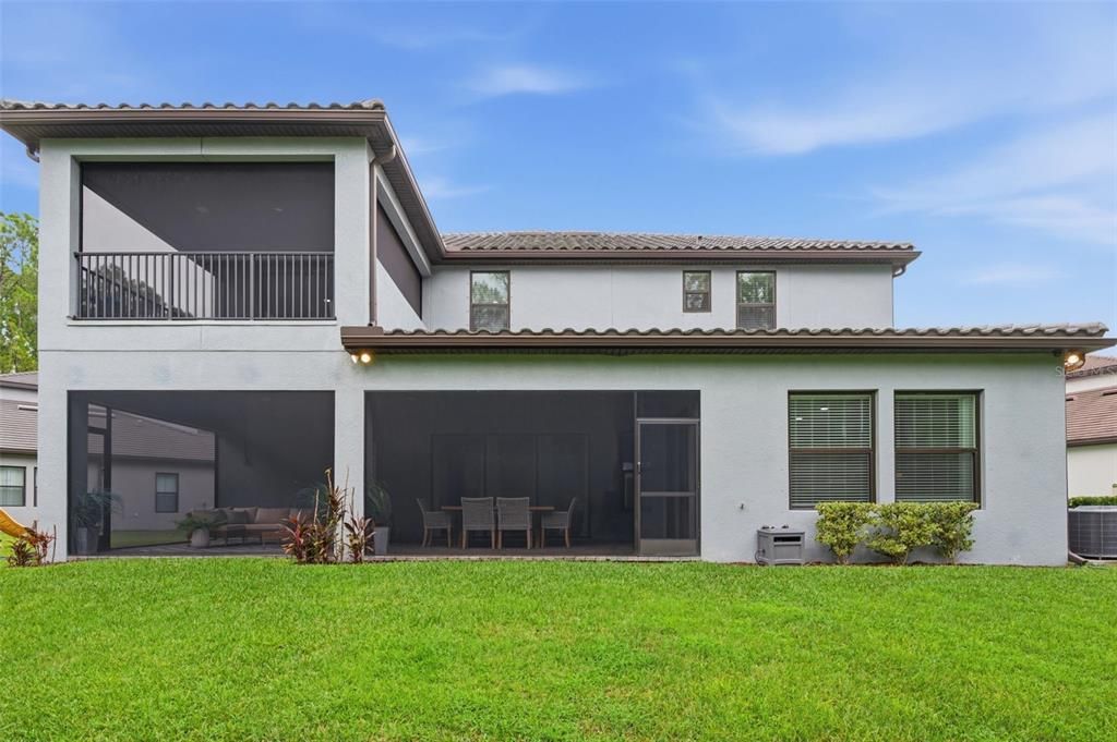 En Venta: $1,100,000 (5 camas, 5 baños, 4535 Pies cuadrados)