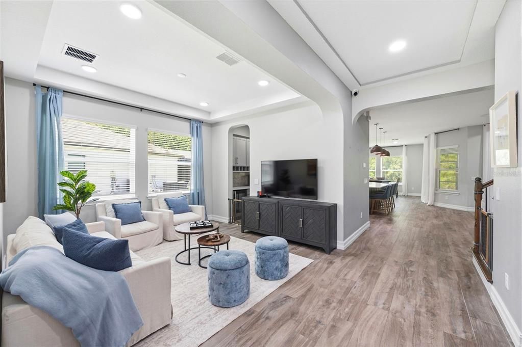 En Venta: $1,100,000 (5 camas, 5 baños, 4535 Pies cuadrados)