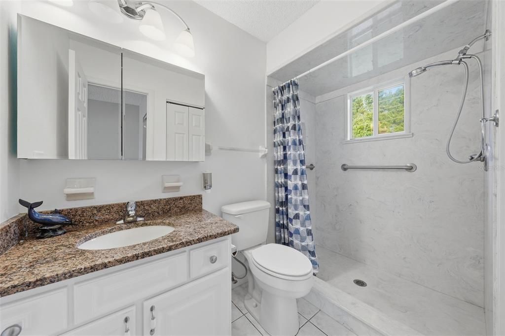 En Venta: $165,000 (2 camas, 2 baños, 960 Pies cuadrados)