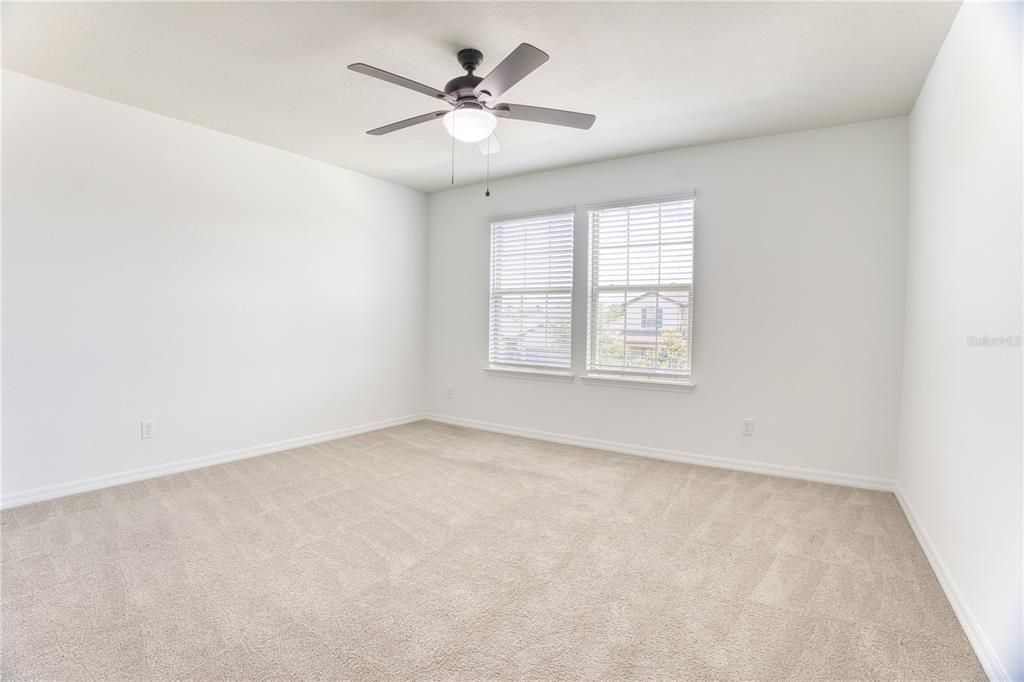 For Rent: $2,900 (4 beds, 2 baths, 2612 Square Feet)