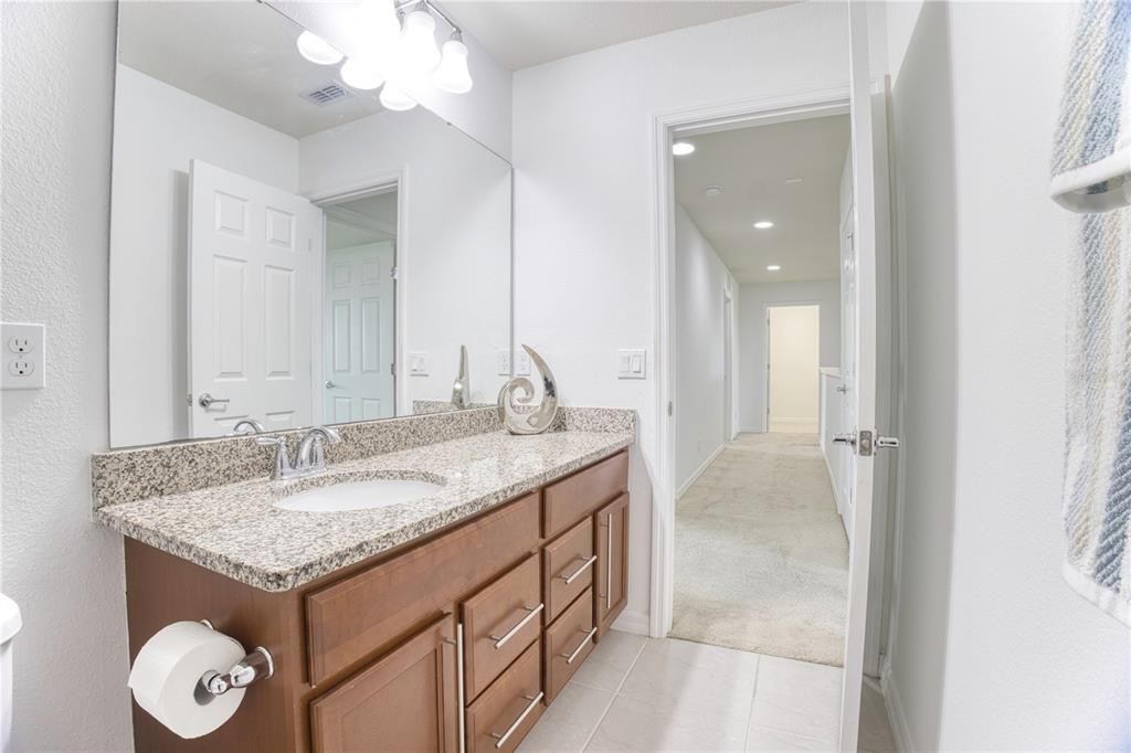 For Rent: $2,900 (4 beds, 2 baths, 2612 Square Feet)