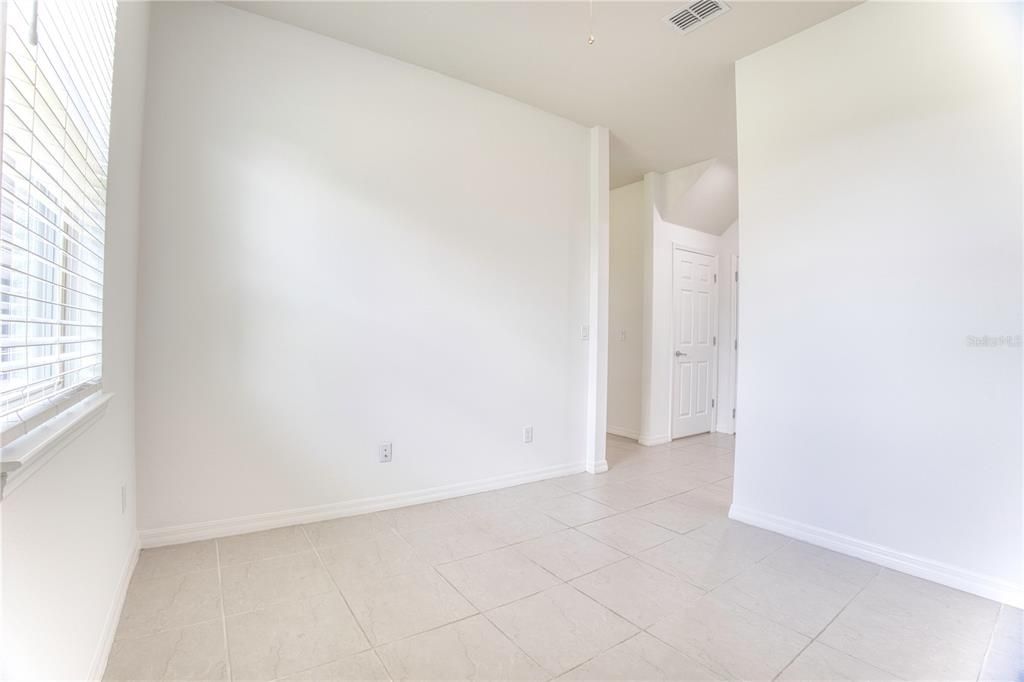 For Rent: $2,900 (4 beds, 2 baths, 2612 Square Feet)