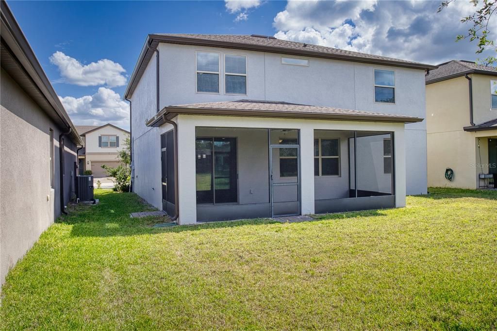 For Rent: $2,900 (4 beds, 2 baths, 2612 Square Feet)