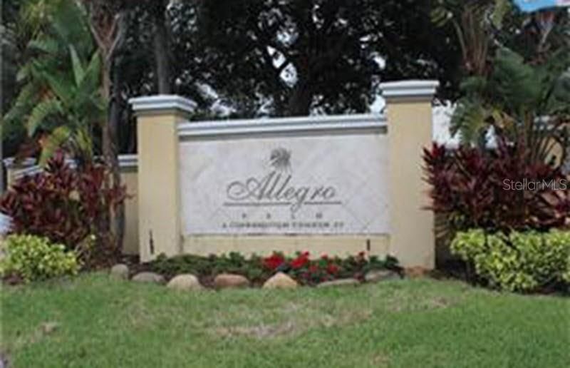 Active With Contract: $118,000 (1 beds, 1 baths, 749 Square Feet)