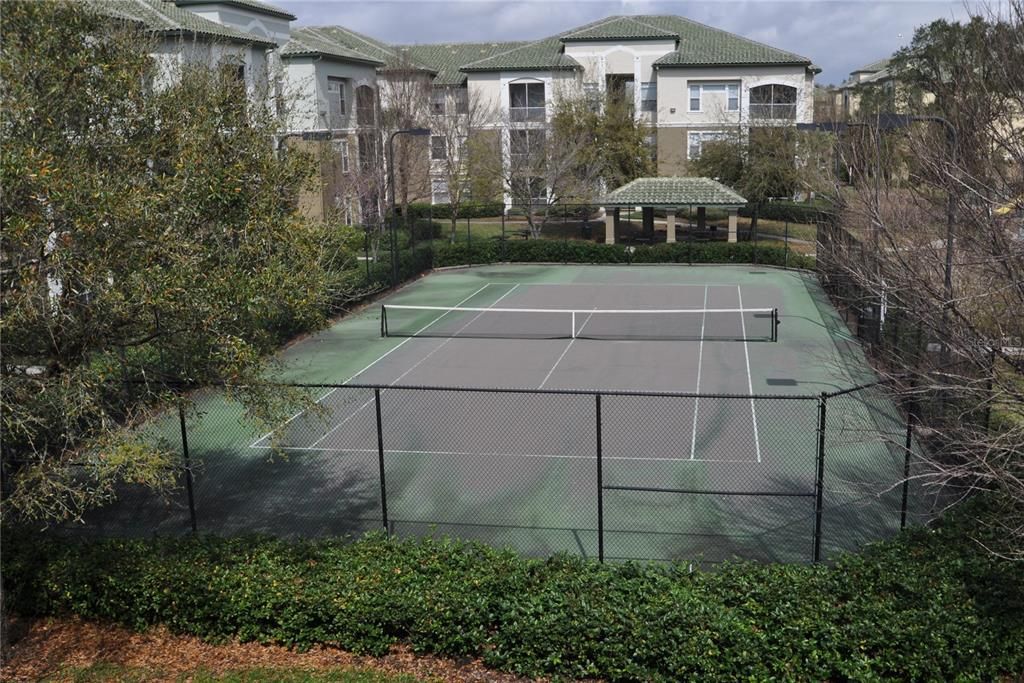 Active With Contract: $118,000 (1 beds, 1 baths, 749 Square Feet)