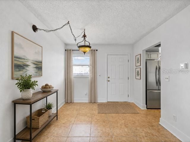 En Venta: $89,900 (1 camas, 1 baños, 708 Pies cuadrados)