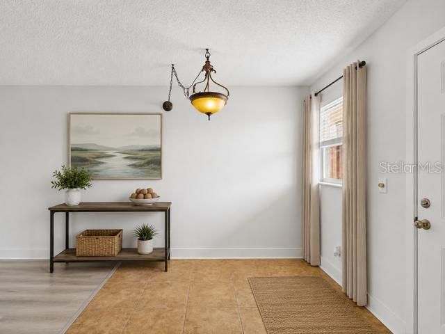 En Venta: $89,900 (1 camas, 1 baños, 708 Pies cuadrados)