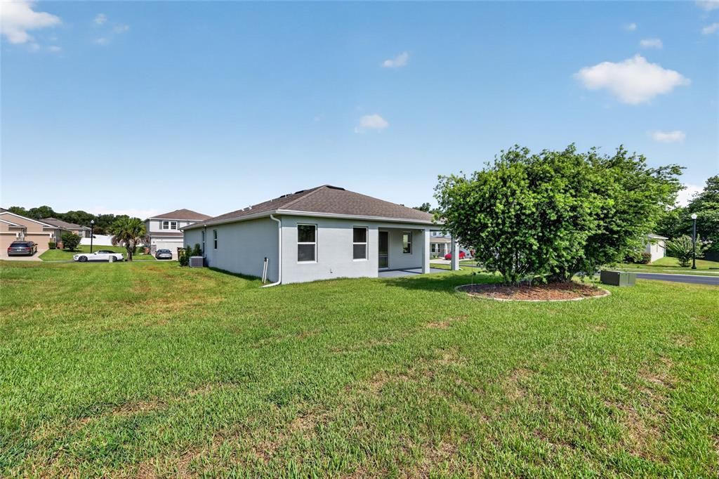For Sale: $340,000 (4 beds, 2 baths, 2053 Square Feet)