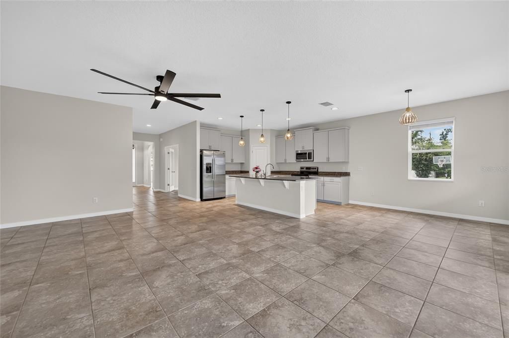 For Sale: $340,000 (4 beds, 2 baths, 2053 Square Feet)