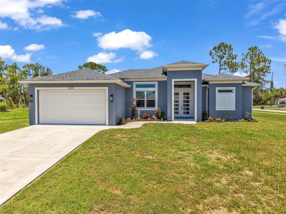 For Sale: $395,000 (3 beds, 2 baths, 1680 Square Feet)
