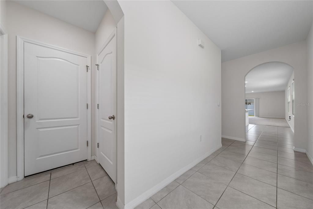 В аренду: $2,200 (3 спален, 2 ванн, 1645 Квадратных фут)