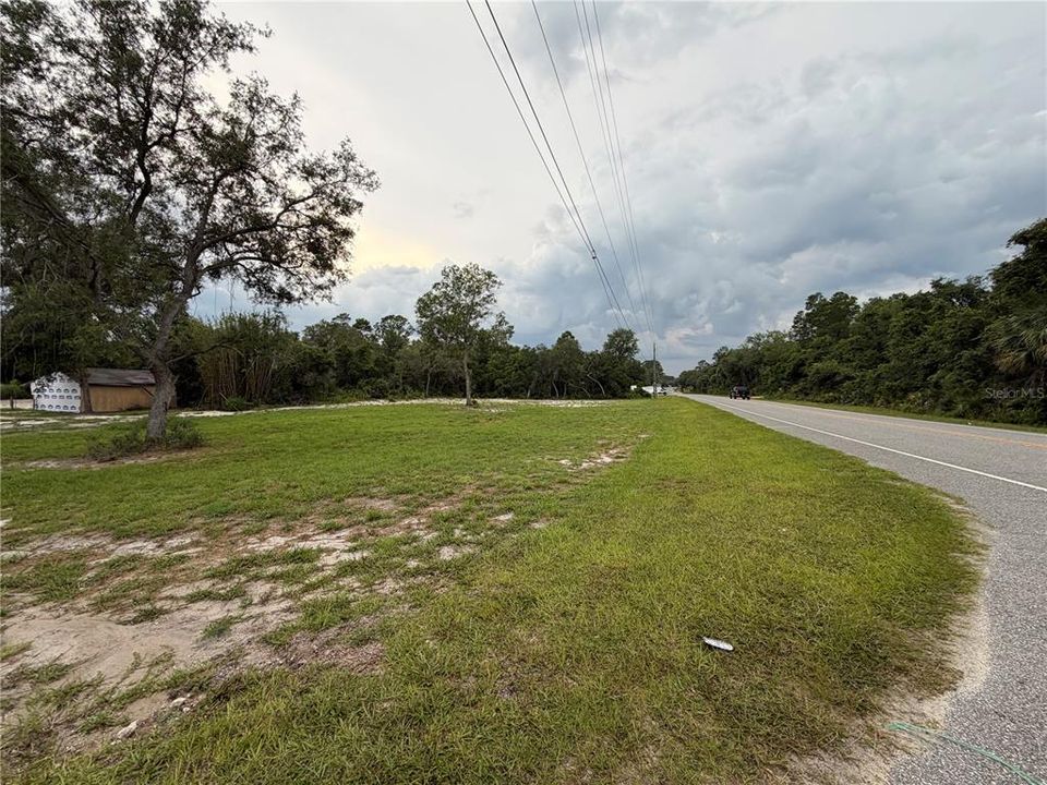 En Venta: $295,000 (0.97 acres)
