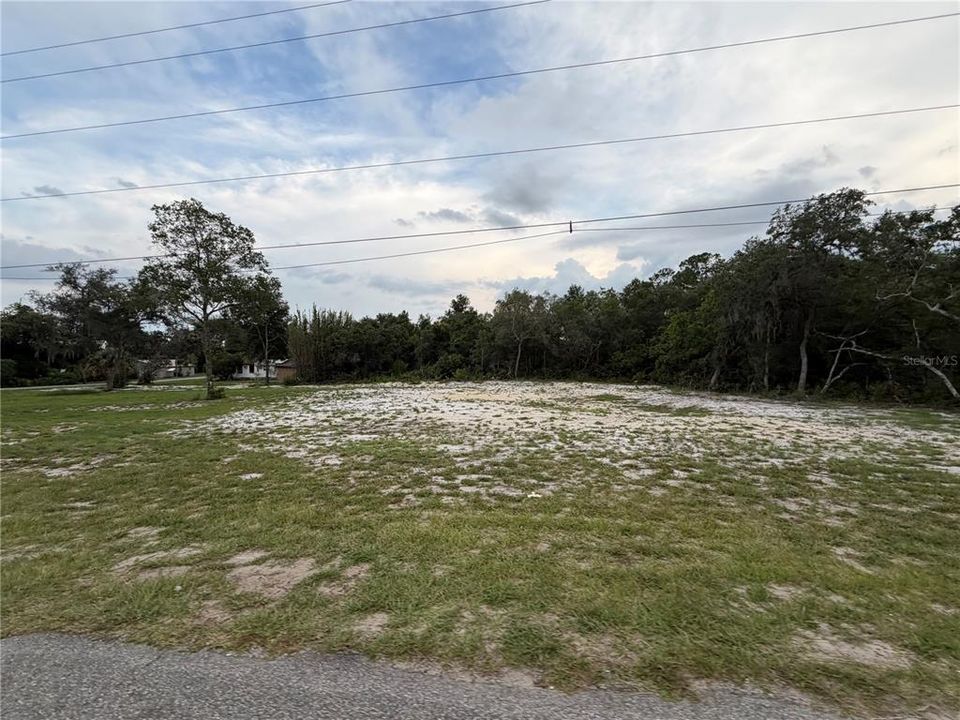En Venta: $295,000 (0.97 acres)
