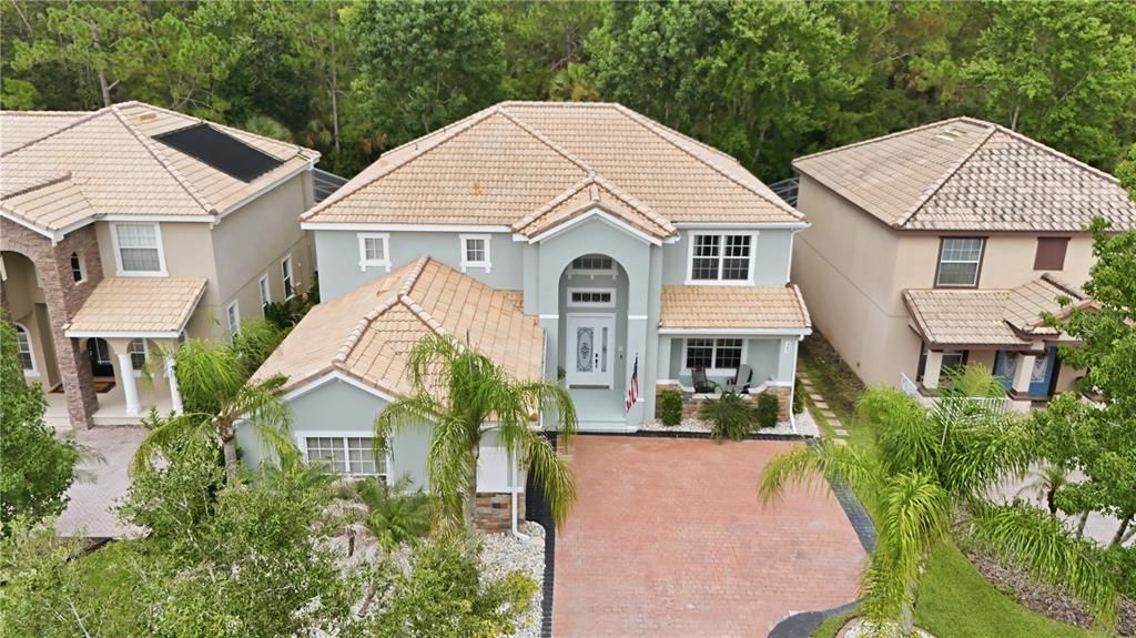En Venta: $585,000 (5 camas, 3 baños, 3262 Pies cuadrados)