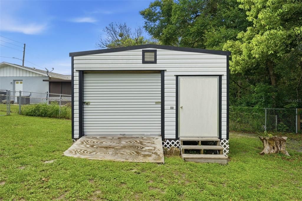 For Sale: $239,500 (2 beds, 1 baths, 1268 Square Feet)