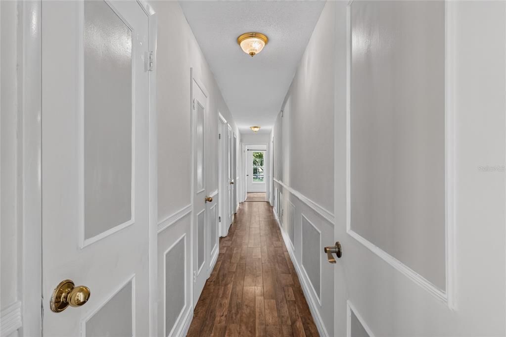 For Sale: $1,325,000 (4 beds, 3 baths, 6350 Square Feet)