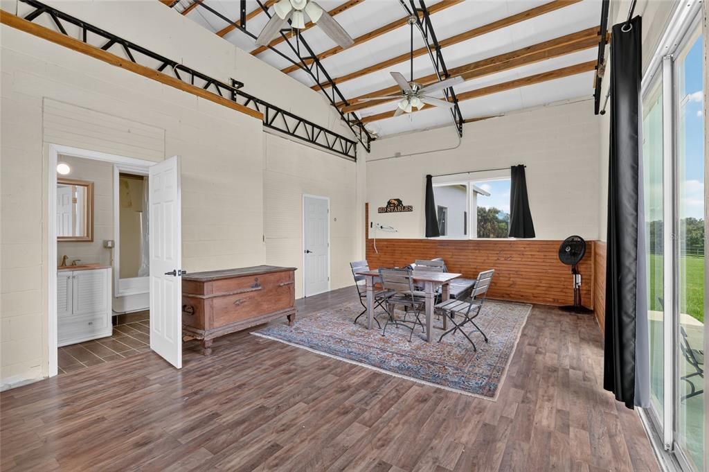 For Sale: $1,325,000 (4 beds, 3 baths, 6350 Square Feet)
