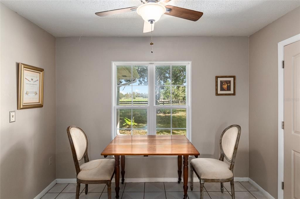 For Sale: $1,325,000 (4 beds, 3 baths, 6350 Square Feet)