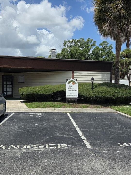 For Rent: $1,375 (1 beds, 1 baths, 762 Square Feet)