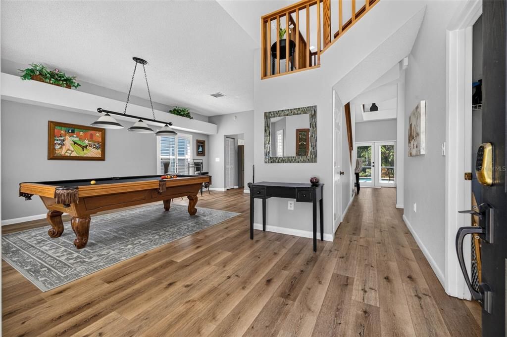 En Venta: $585,000 (3 camas, 2 baños, 2250 Pies cuadrados)