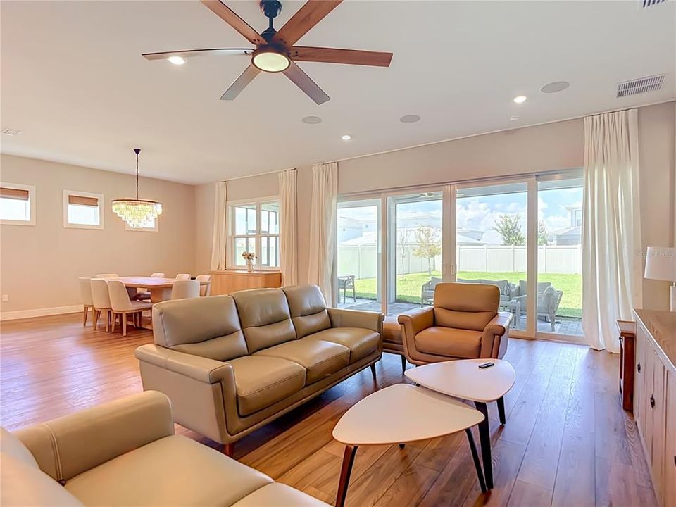 For Sale: $839,000 (4 beds, 3 baths, 3589 Square Feet)