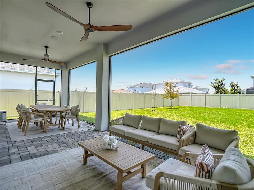 For Sale: $839,000 (4 beds, 3 baths, 3589 Square Feet)