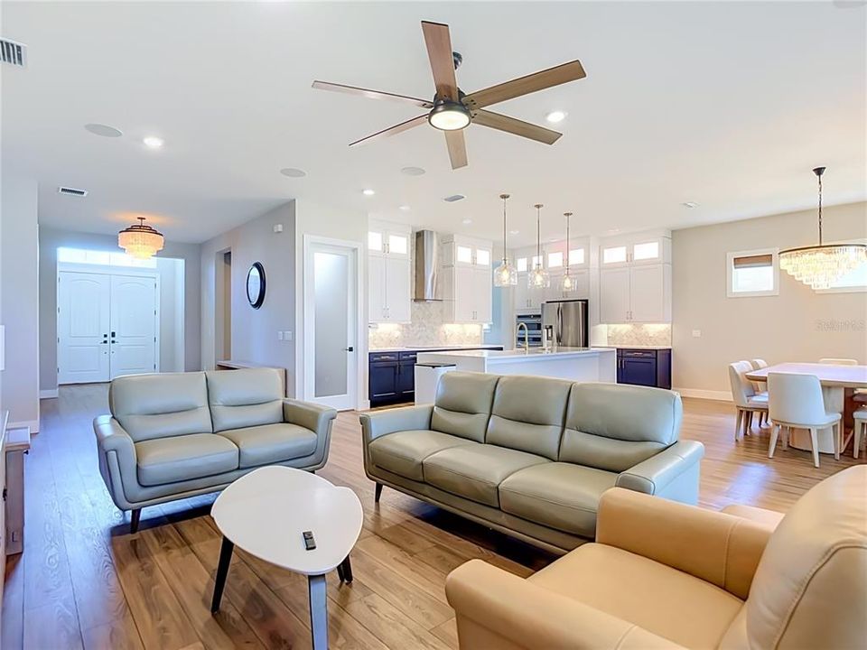 For Sale: $839,000 (4 beds, 3 baths, 3589 Square Feet)