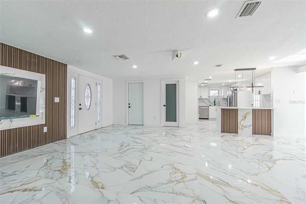 На продажу: $364,900 (3 спален, 2 ванн, 1515 Квадратных фут)