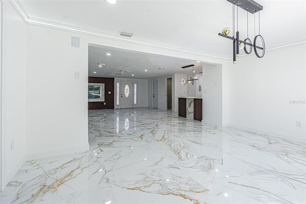 На продажу: $364,900 (3 спален, 2 ванн, 1515 Квадратных фут)