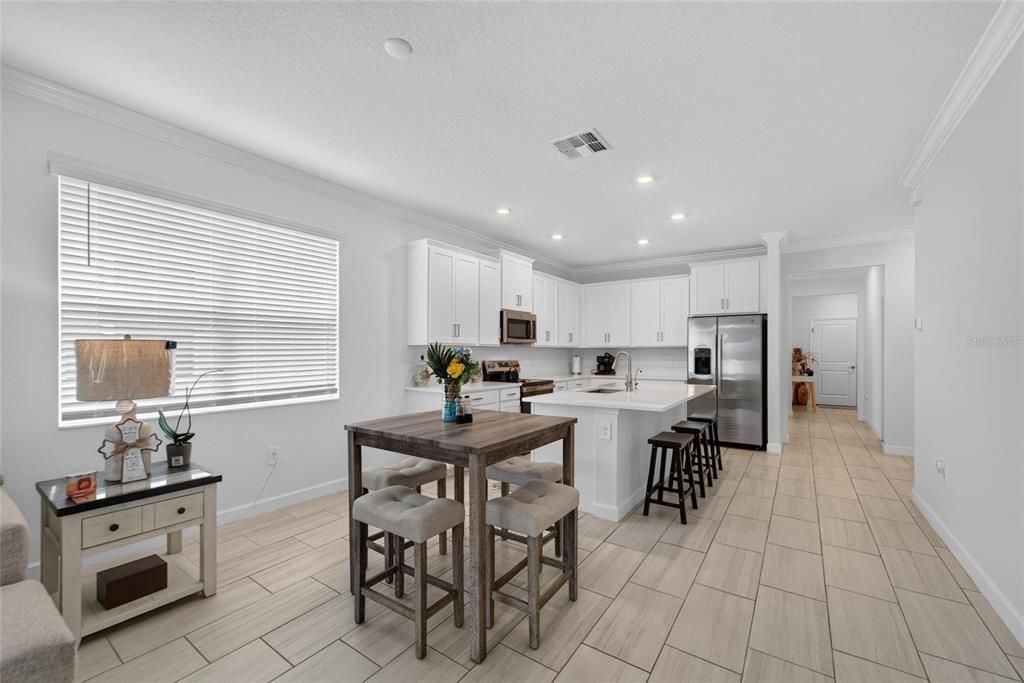 For Sale: $295,000 (3 beds, 2 baths, 1490 Square Feet)