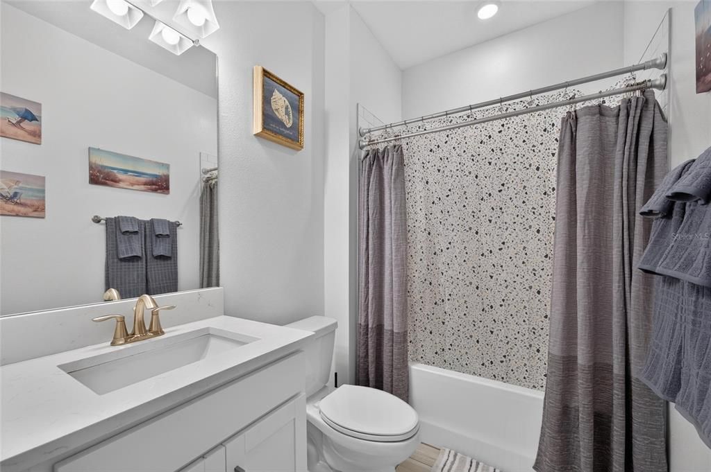 For Sale: $295,000 (3 beds, 2 baths, 1490 Square Feet)