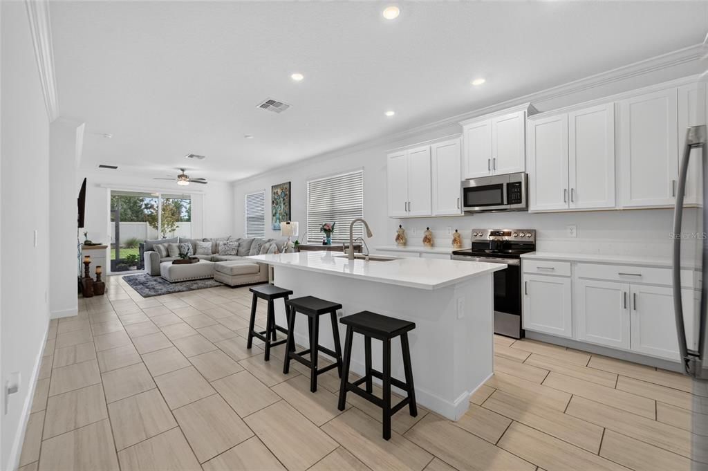 For Sale: $295,000 (3 beds, 2 baths, 1490 Square Feet)
