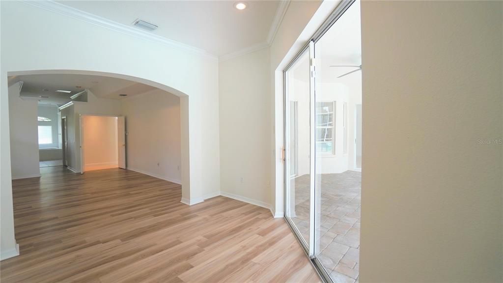 В аренду: $3,995 (5 спален, 3 ванн, 3430 Квадратных фут)