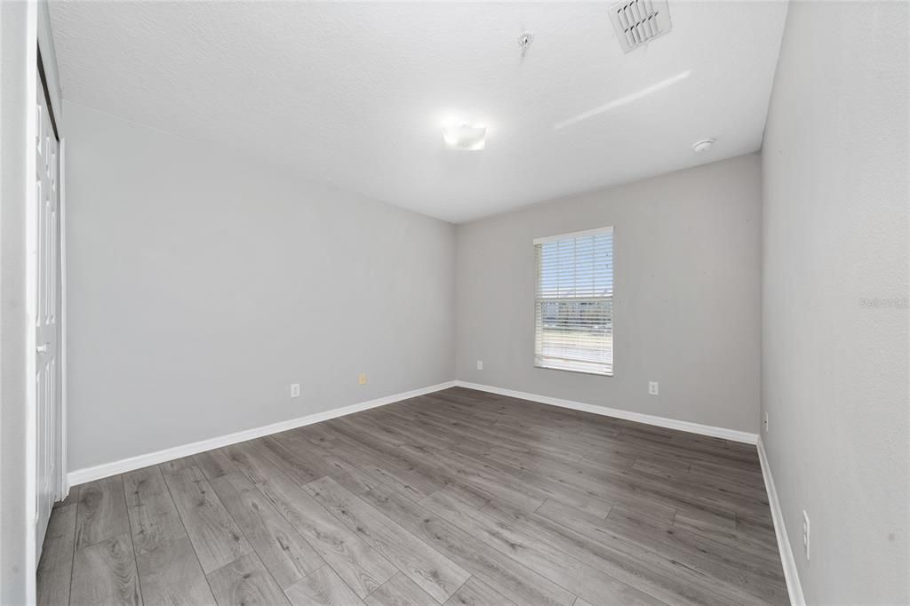 В аренду: $2,450 (2 спален, 2 ванн, 1591 Квадратных фут)