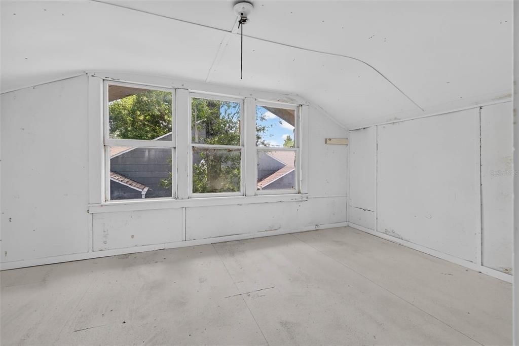 En Venta: $349,995 (2 camas, 1 baños, 1693 Pies cuadrados)