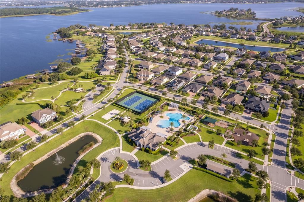 Activo con contrato: $1,219,000 (5 camas, 4 baños, 3505 Pies cuadrados)