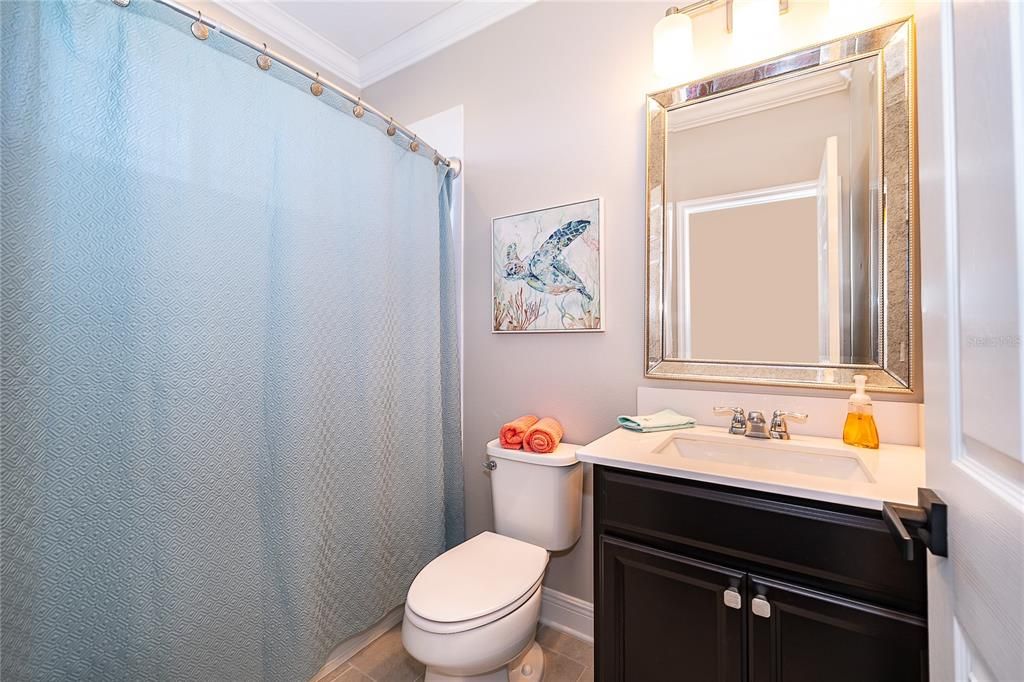 Activo con contrato: $1,219,000 (5 camas, 4 baños, 3505 Pies cuadrados)