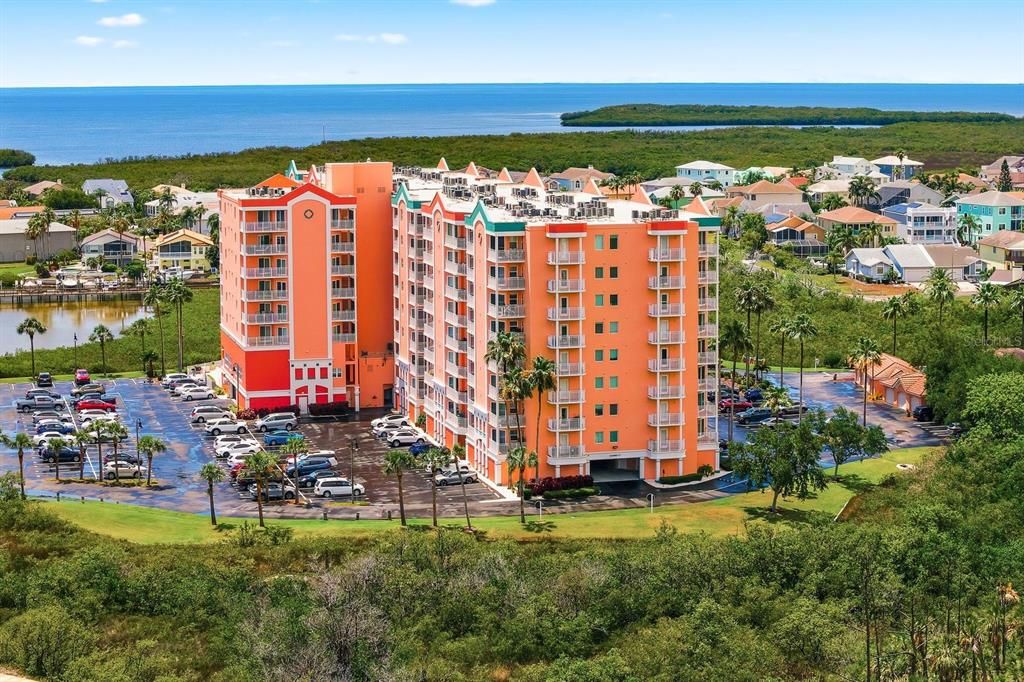 На продажу: $349,900 (2 спален, 2 ванн, 1283 Квадратных фут)